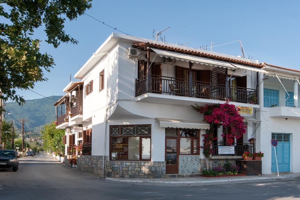Hotel Platanidia Exterior photo